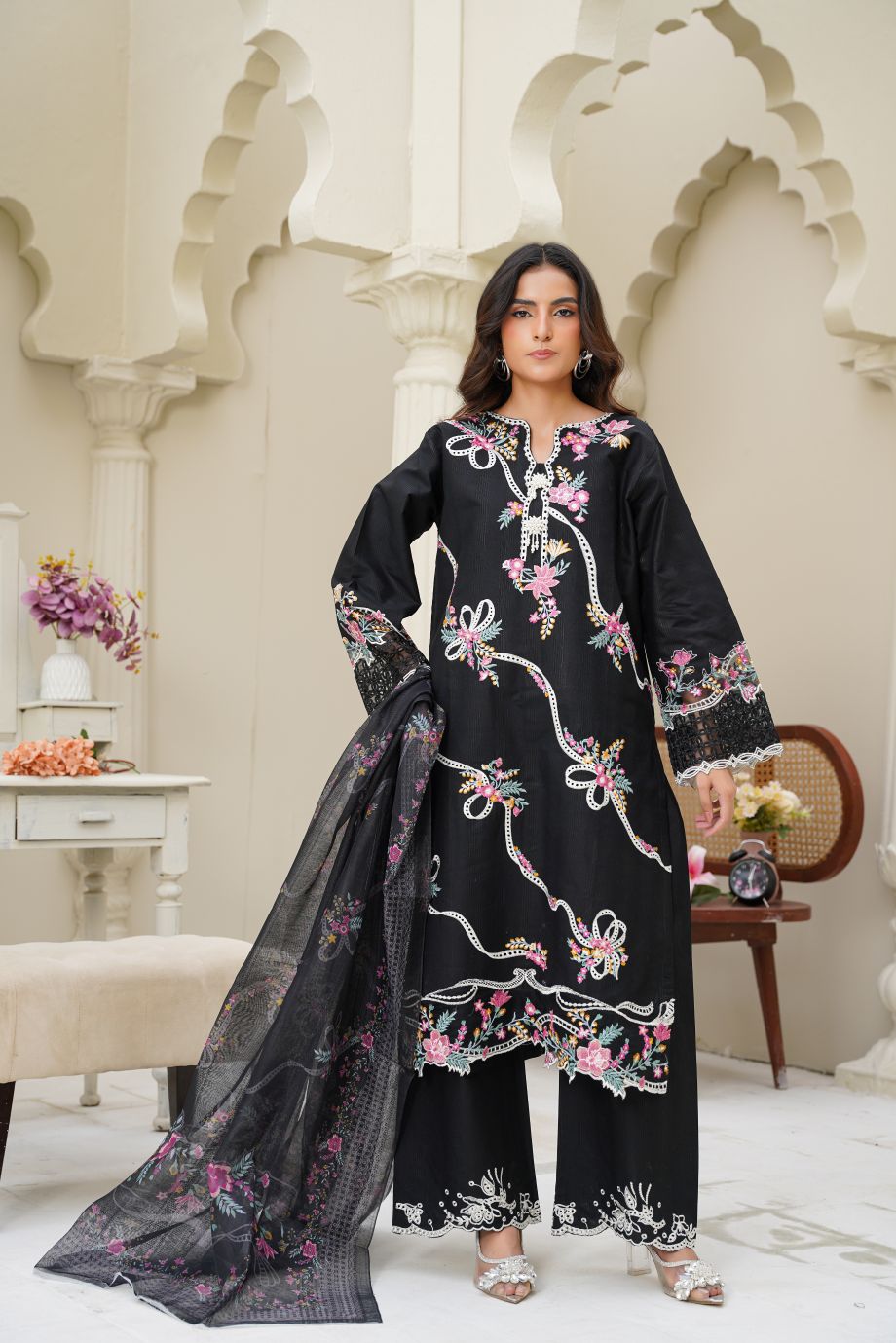 Best Selling - 3 PC Embroidered Flowered Suit