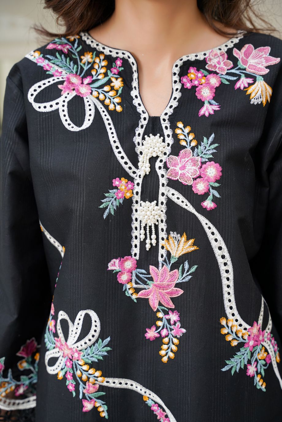 Best Selling - 3 PC Embroidered Flowered Suit