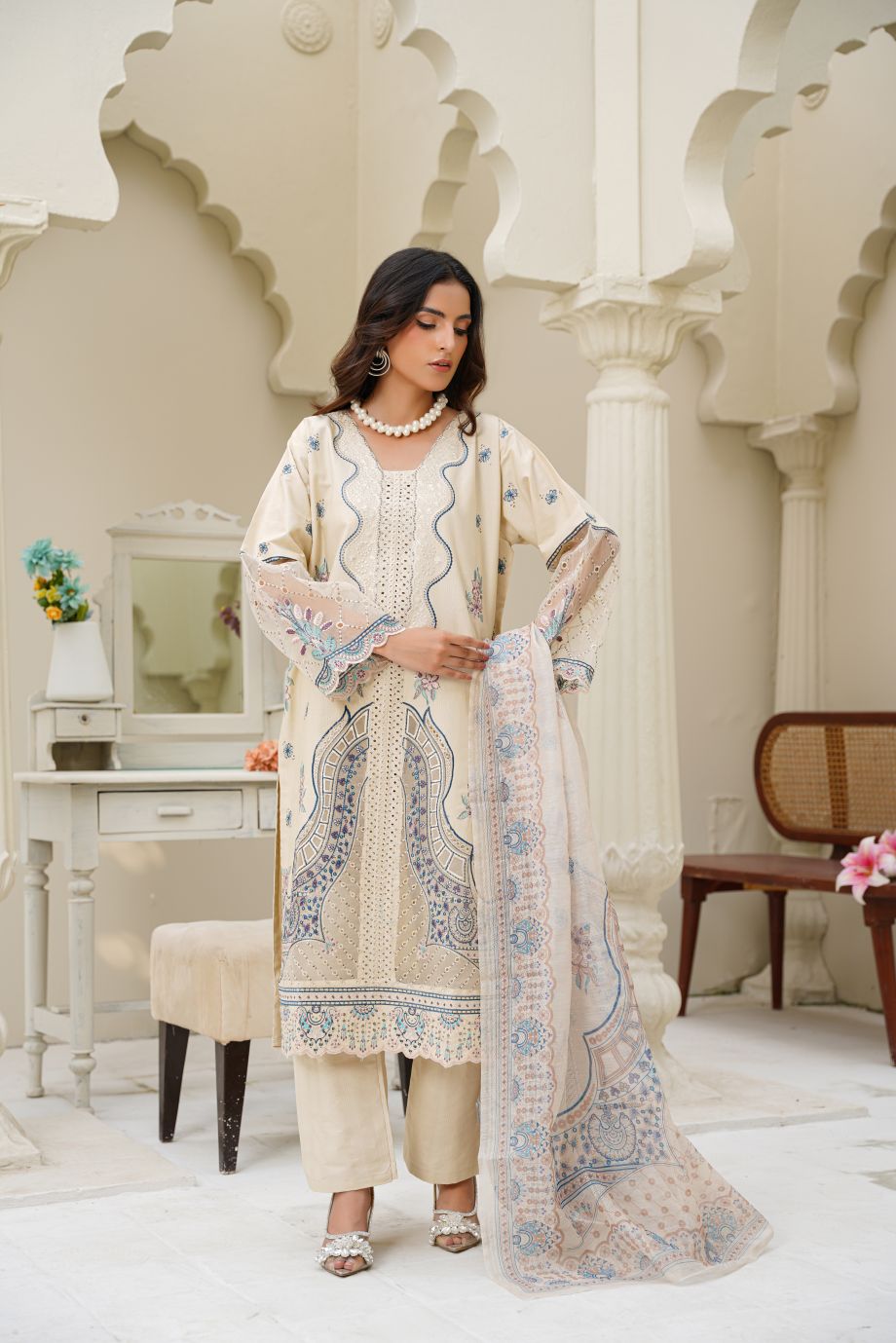 Best Selling - 3 PC Embroidered Suit