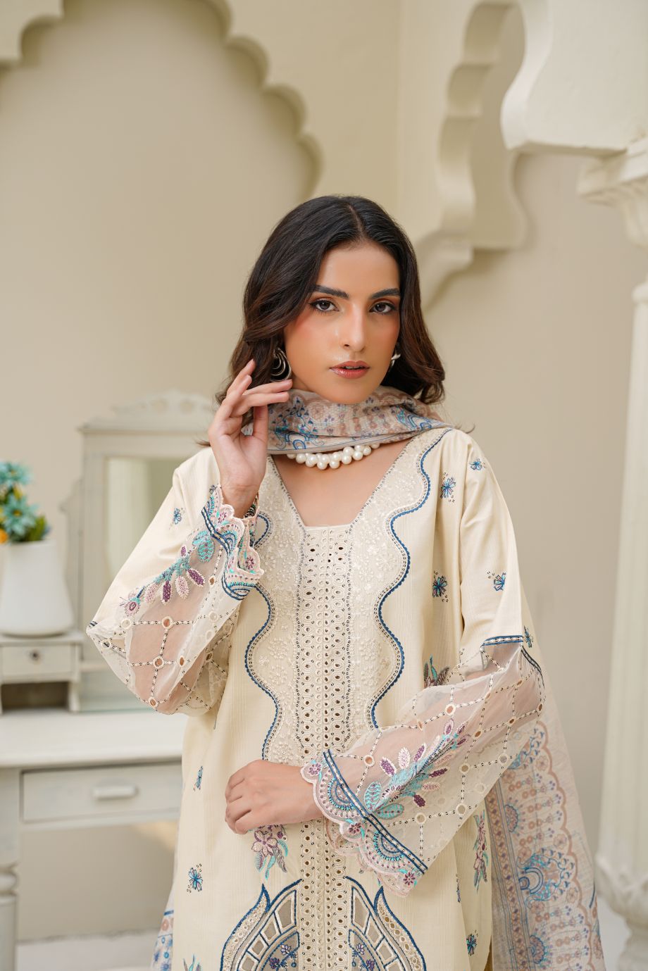 Best Selling - 3 PC Embroidered Suit