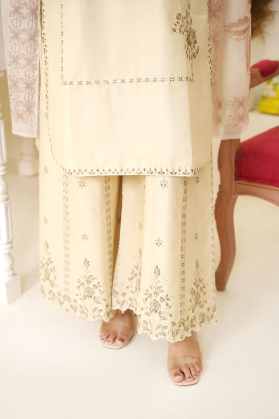 Best Selling - 3 PC Embroidered Suit