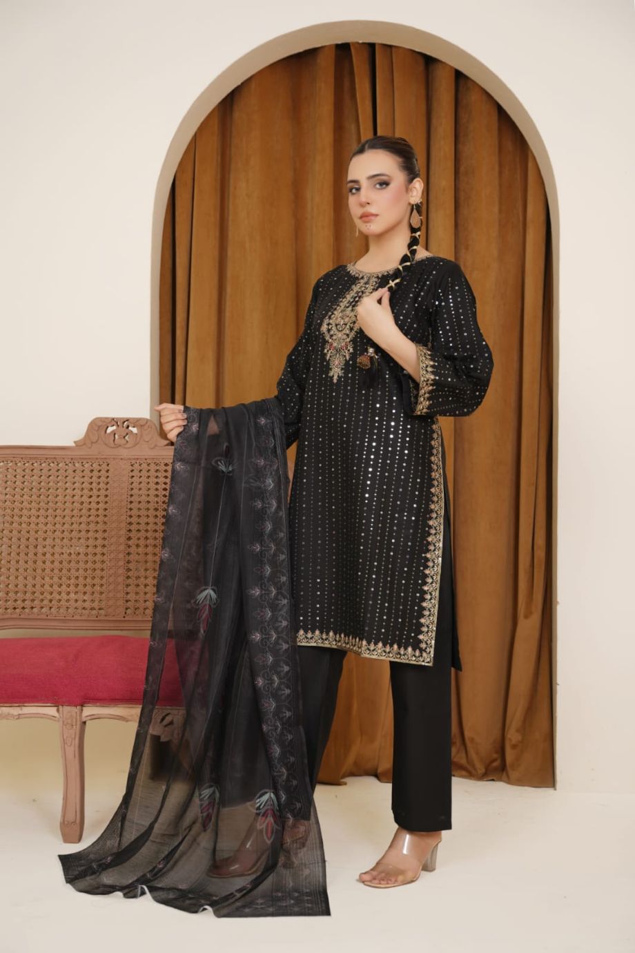 Best Selling - 3 PC Embroidered Suit